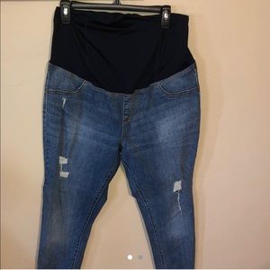 Maternity skinny jeans